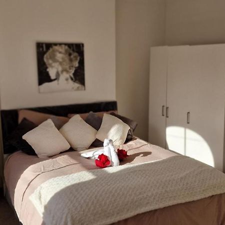 Cultural Epicenter, 4 Bedroom, More To Do Than You Can Do! Londyn Zewnętrze zdjęcie